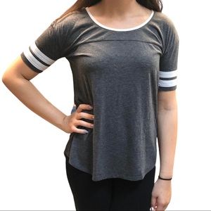 Zine basic tee with striped sleeves